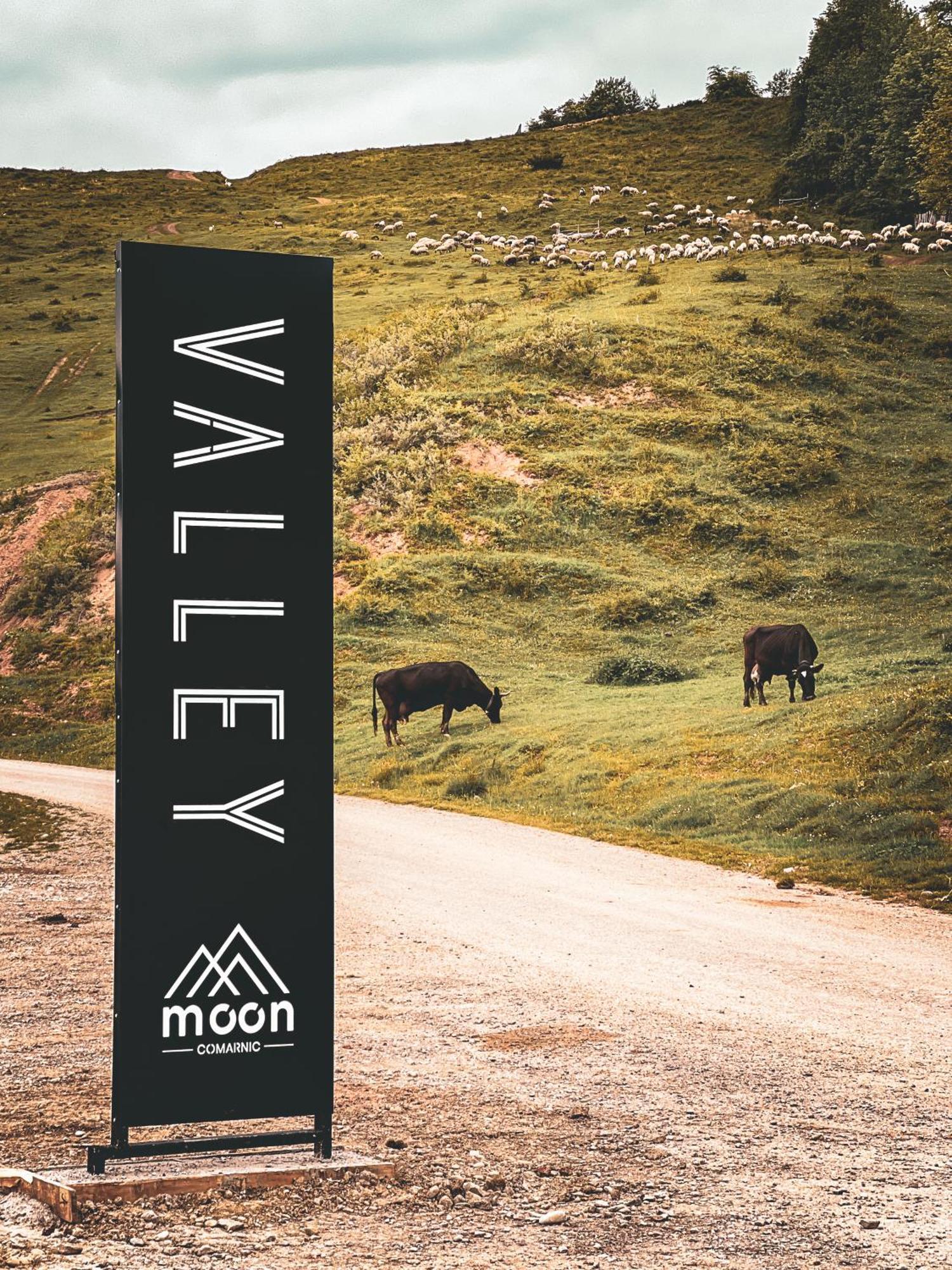 Moon Valley Comarnic Exteriör bild